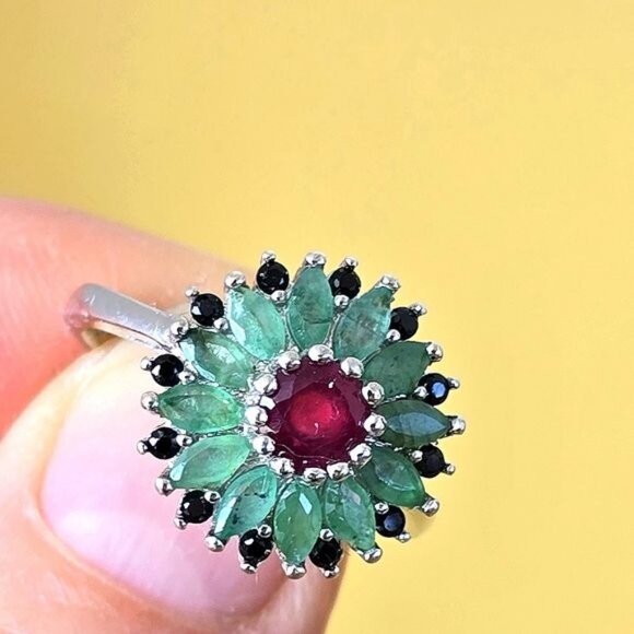Natural Ruby, Emerald & Black Spinel 925 Sterling Silver Ring - Picture 6 of 10